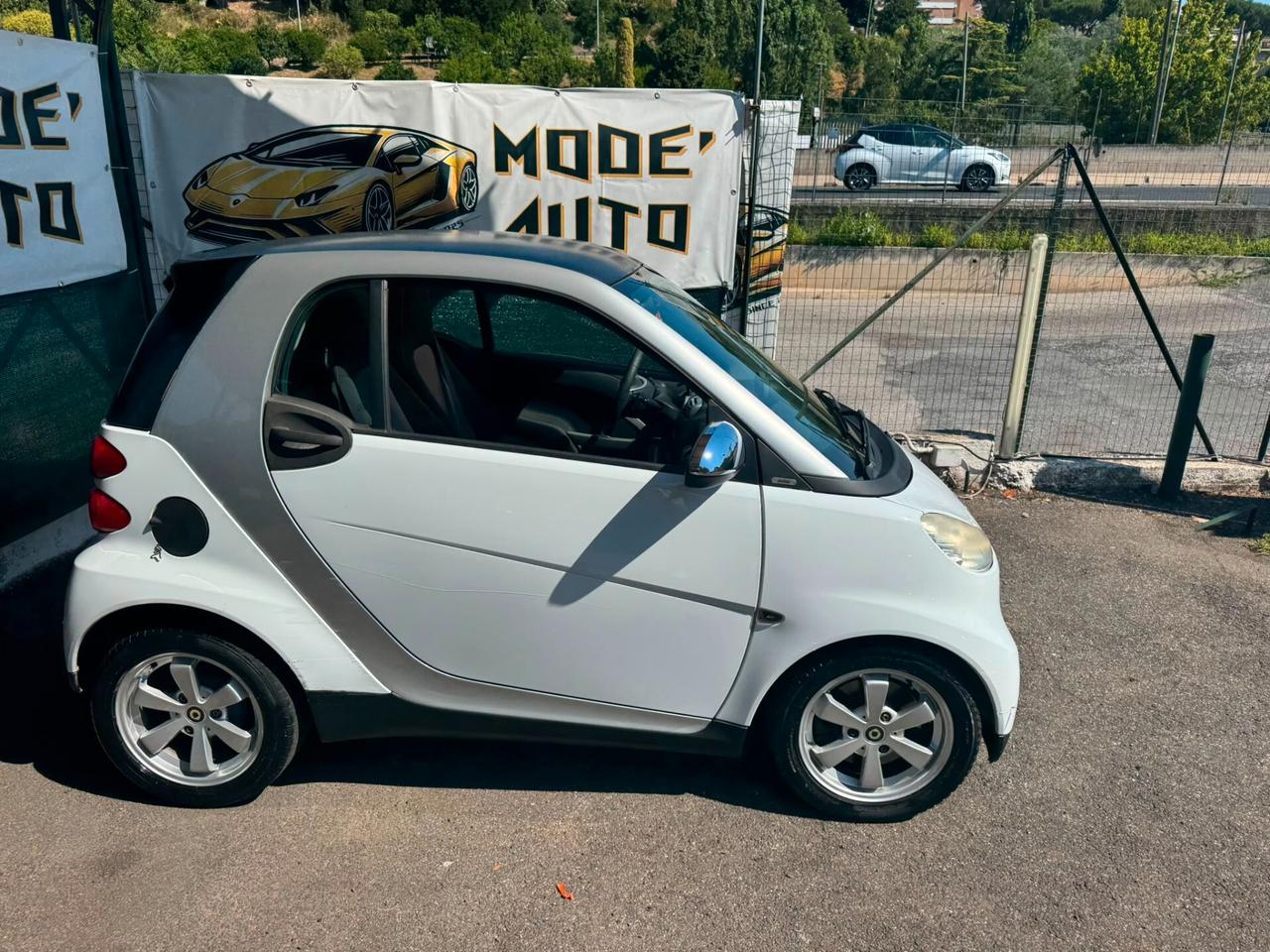 Smart ForTwo 1000 52 kW coupé passion