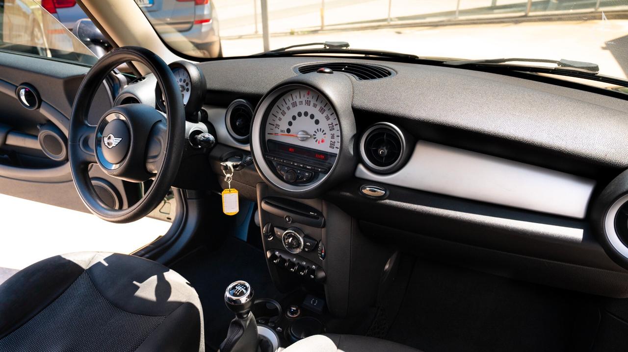 Mini Mini 1.6 16V One (55kW) Led