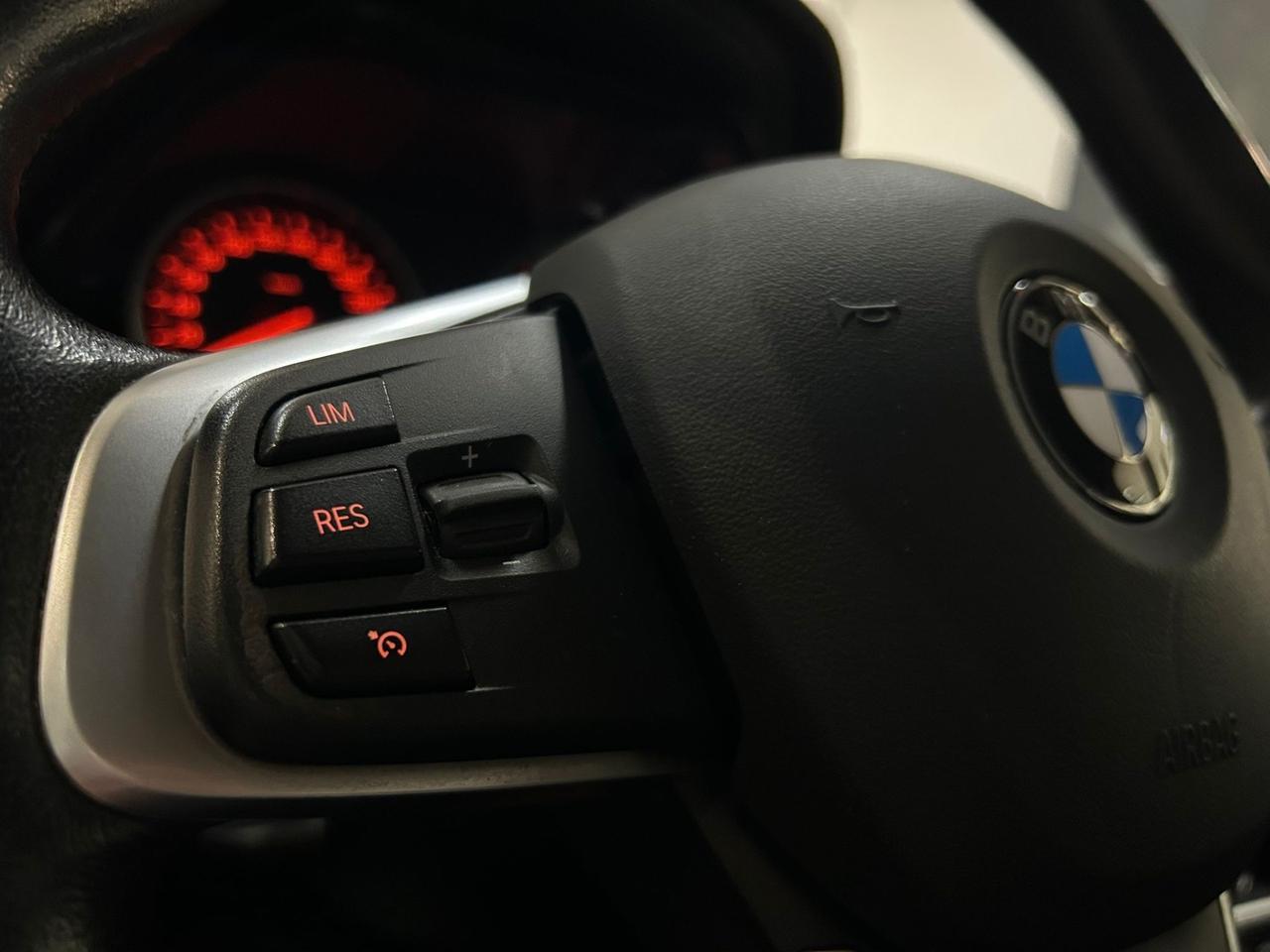 Bmw 2er Active Tourer 218d Advantage