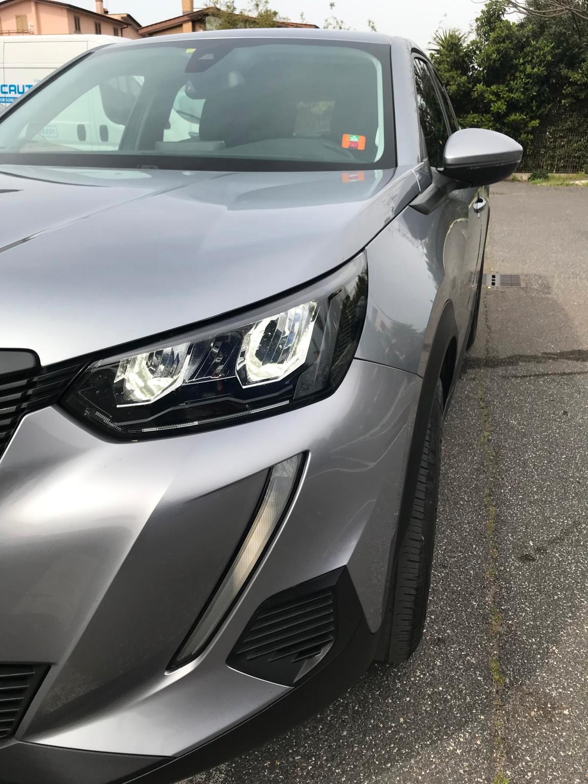 Peugeot 2008 PureTech 100 S&S Allure Pack