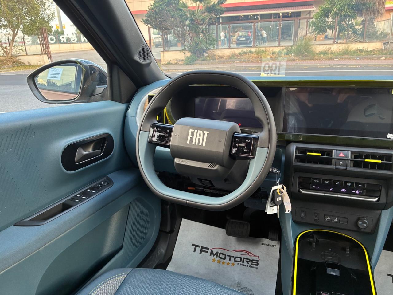 Fiat Grande Panda 1.2 Hybrid 110 CV La Prima KM 0 IVA ESPOSTA