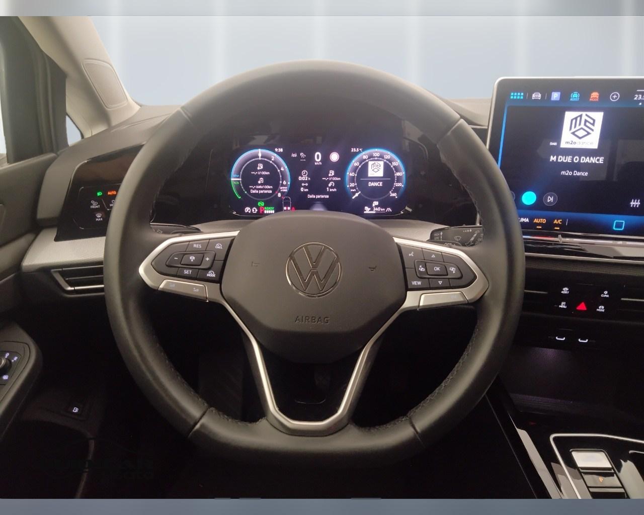 VOLKSWAGEN Golf VIII 2024 - Golf 1.5 tsi ehybrid Style 204cv dsg