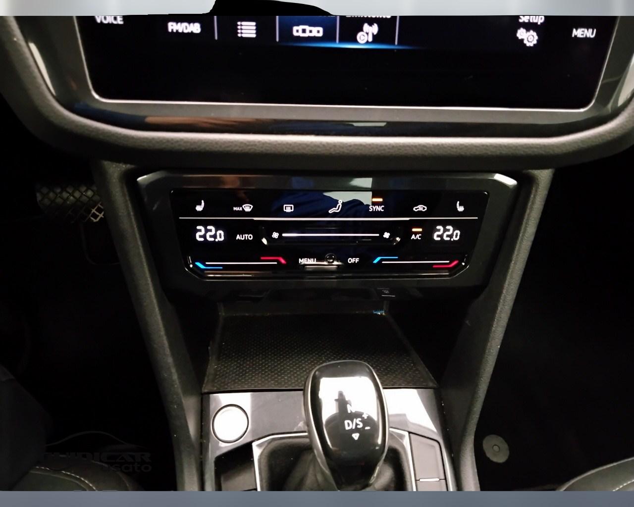 VOLKSWAGEN Tiguan II 2021 - Tiguan 2.0 tdi Elegance 4motion 200cv dsg