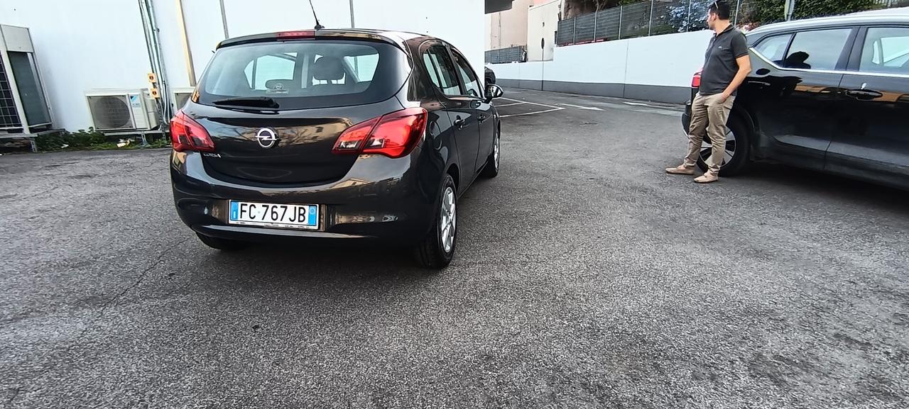 Opel Corsa 1.4 90CV GPL Tech 5 porte Advance