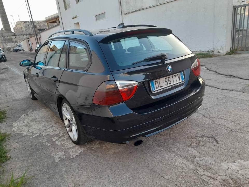 BMW 318 D TOURING