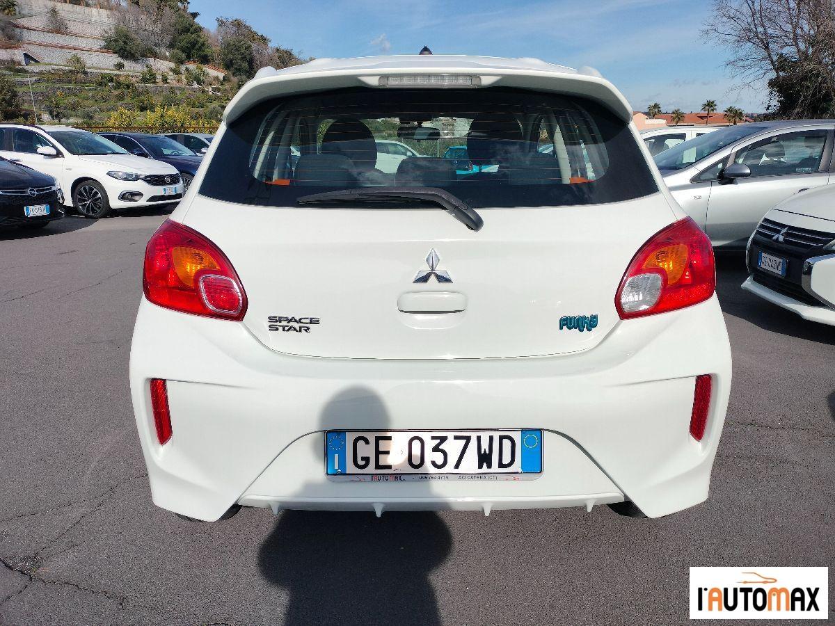 MITSUBISHI - Space Star 1.2 Invite radio