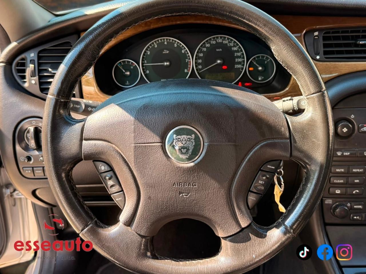 Jaguar X-Type 2 litri V6 24V cat