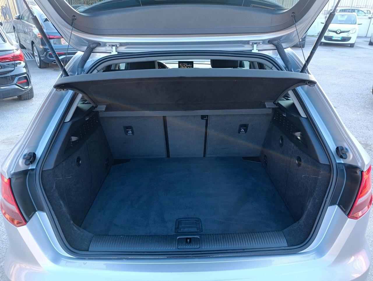 Audi A3 SPB 35 TDI S tronic Business Advanced