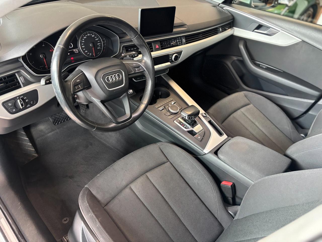 AUDI A4 Avant 2.0 tdi Business 150cv s-tronic