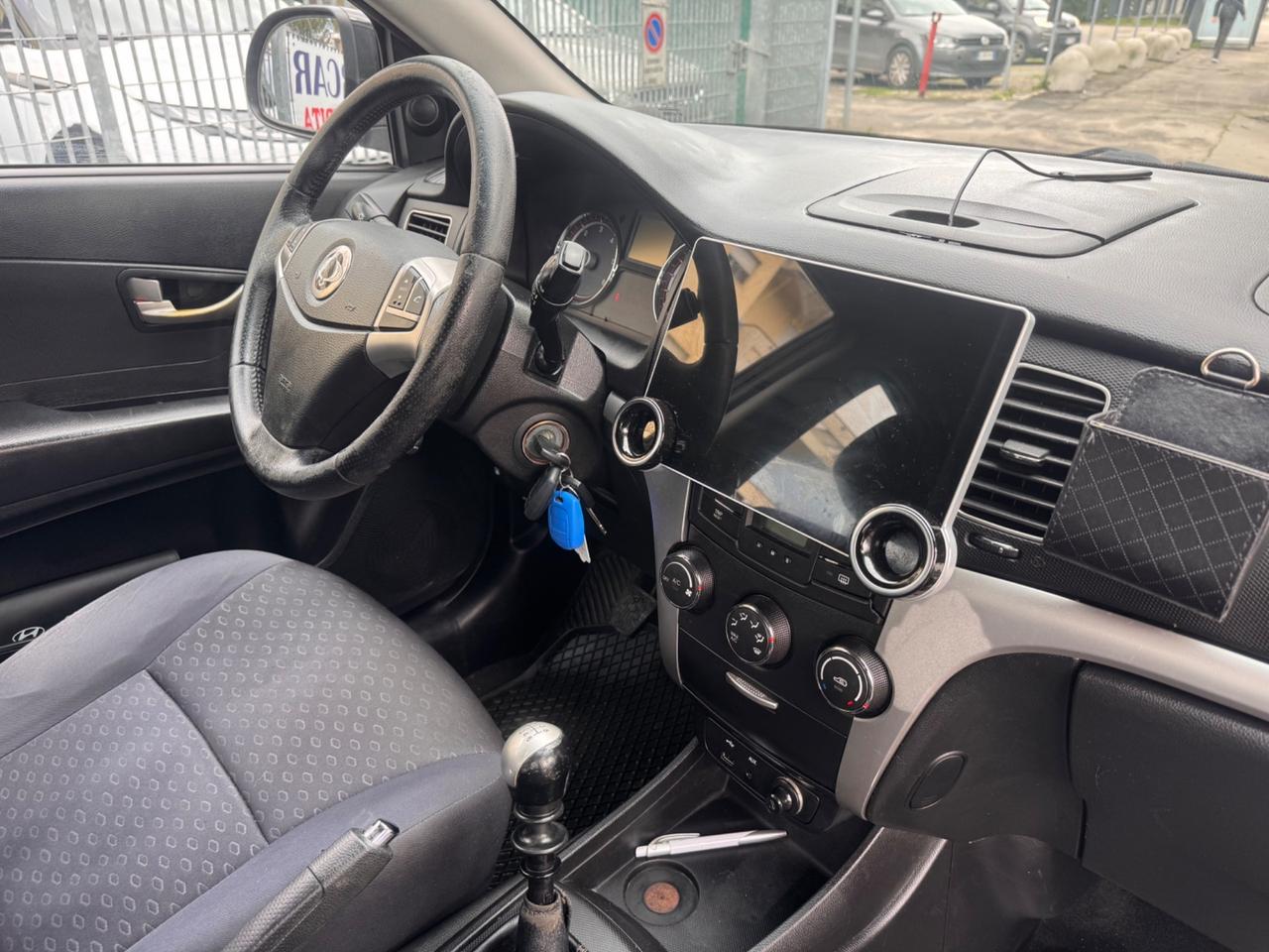 Ssangyong Korando 2.0 e-XDi 175 CV 2WD garanzia 12 m