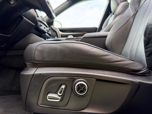 MASERATI Levante MY22 GRANSPORT+TETTO+BLACK PACK+PINZE GIALLE