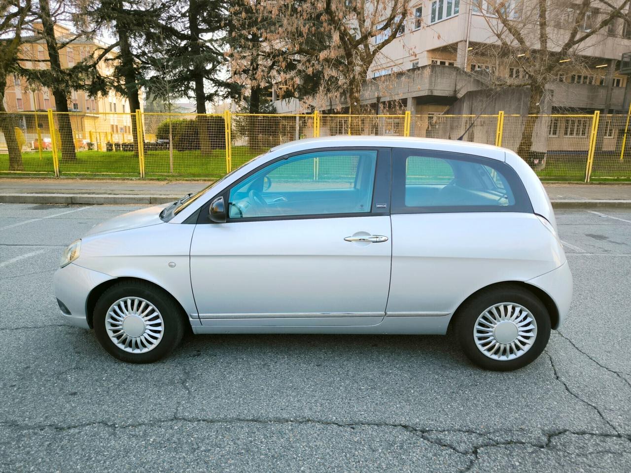 Lancia Ypsilon 1.2 69 CV Platinum