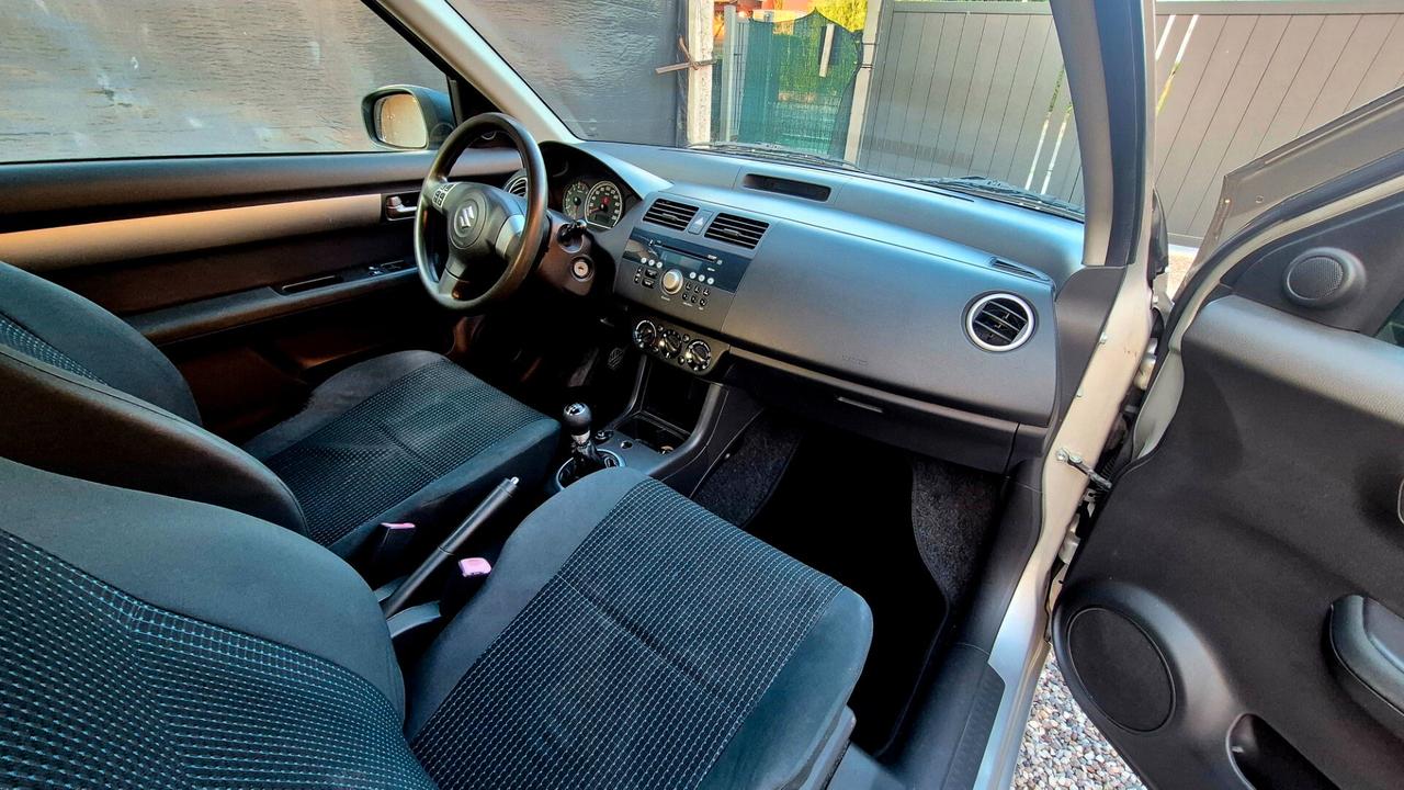 Suzuki Swift 1.3 NESSUN LAVORO DA FARE
