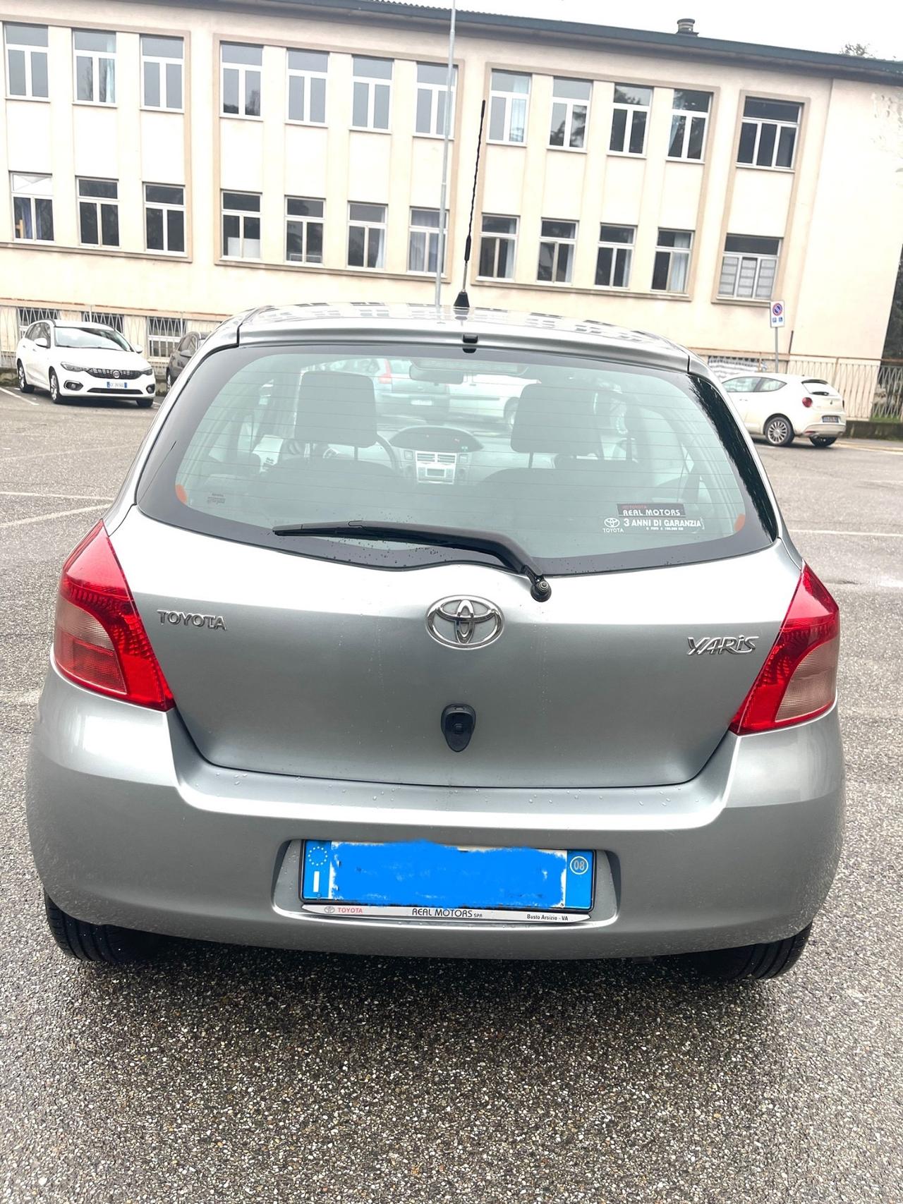 Toyota Yaris 1.3 3 porte Sol