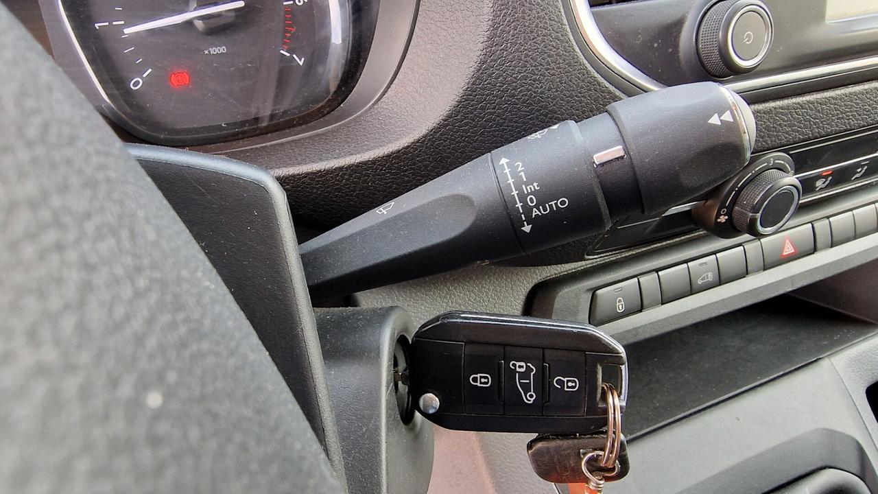 Peugeot Expert BlueHDi 120 S&S PC-TN Furgone Pro Compact