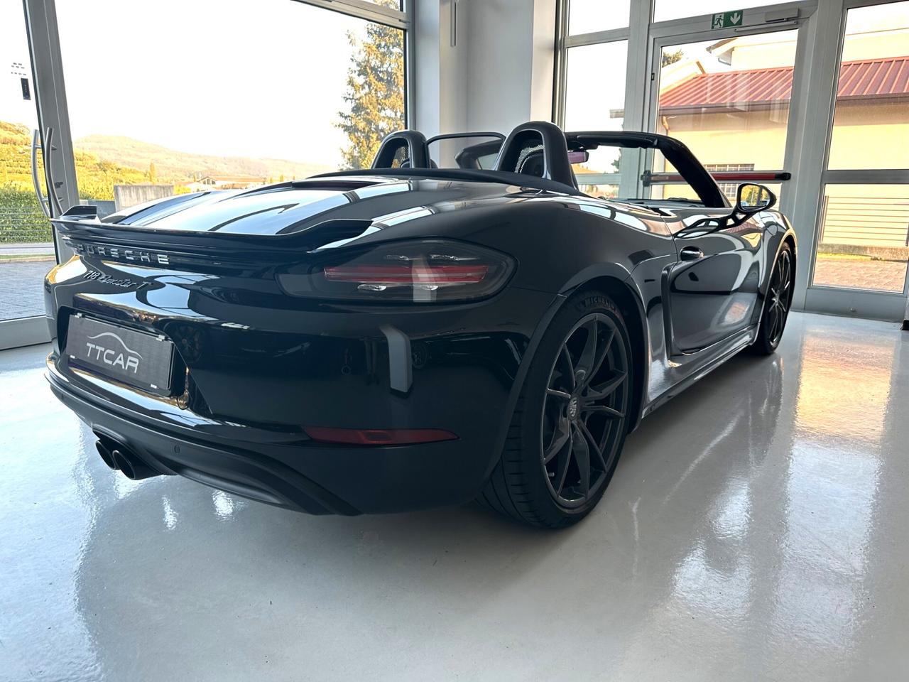 Porsche 718 Spyder Boxster 2.0 T