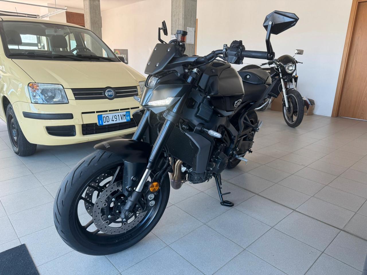 Yamaha MT-09 Y-AMT