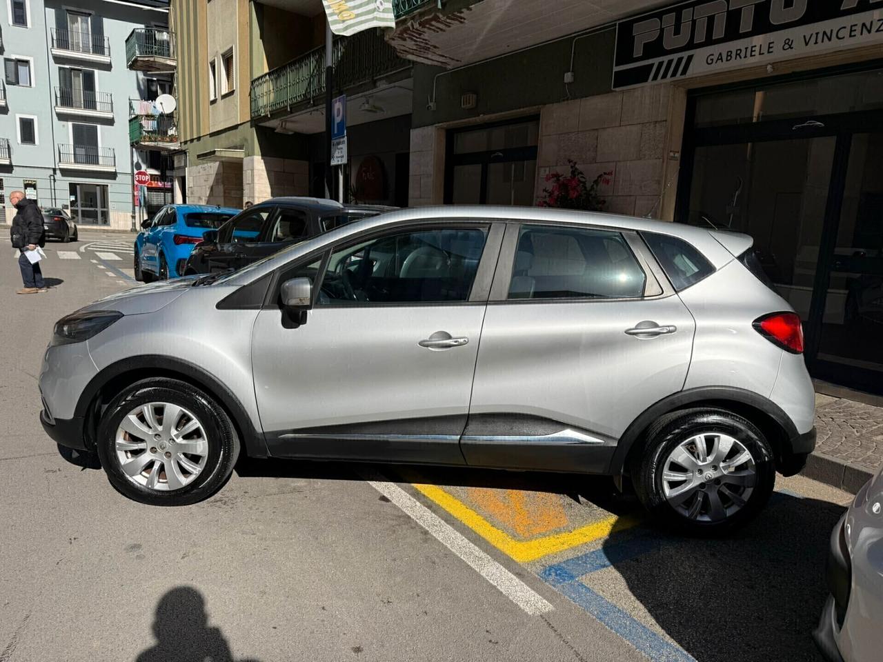 Renault Captur 0.9 90 CV Energy R-Link 63.500 KM