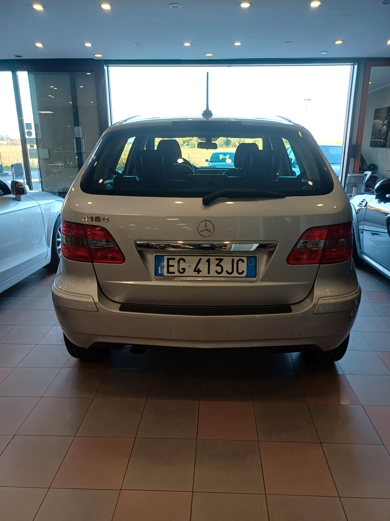Mercedes-benz B 180 NGT BlueEFFICIENCY Executive