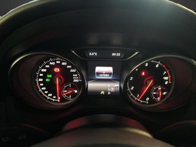 MERCEDES-BENZ GLA 180 Sport