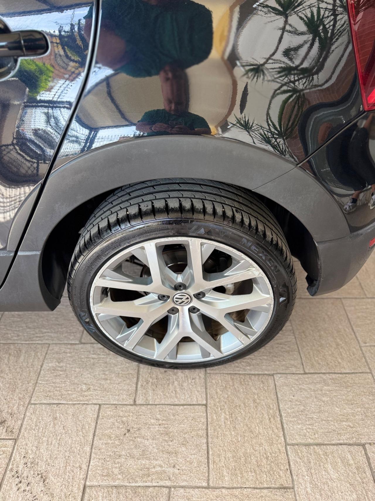 Volkswagen Polo Cross 1.4 TDI DSG BlueMotion Technology