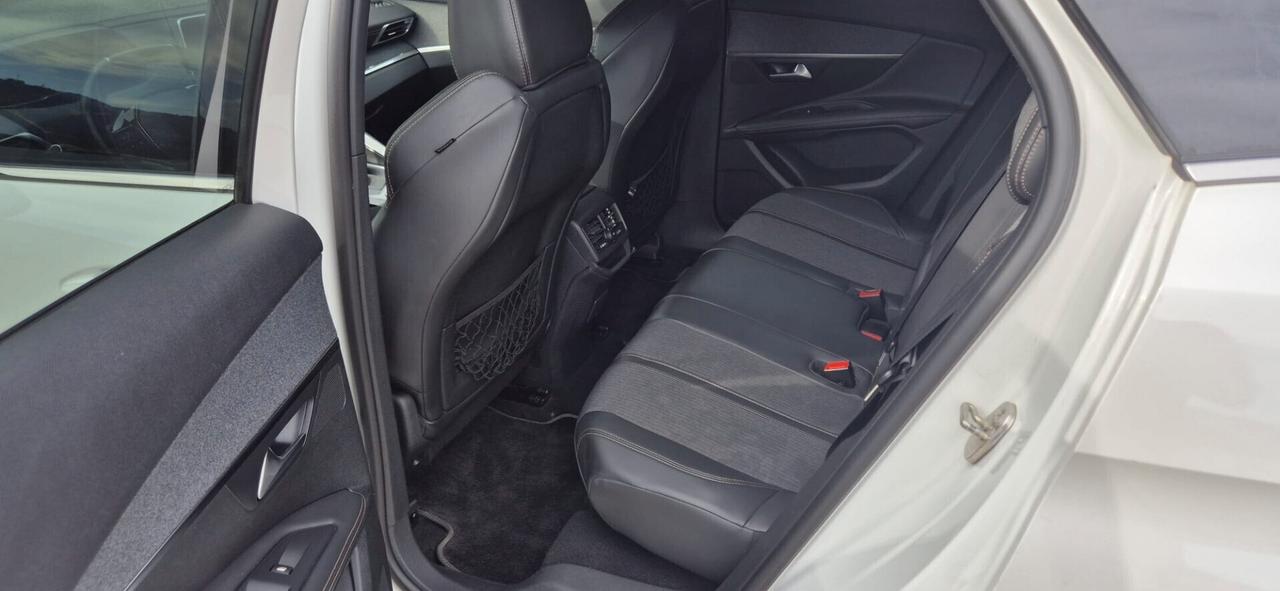 Peugeot 3008 1.6BlueHDi 120 GTLine-Garanzia 3 Anni