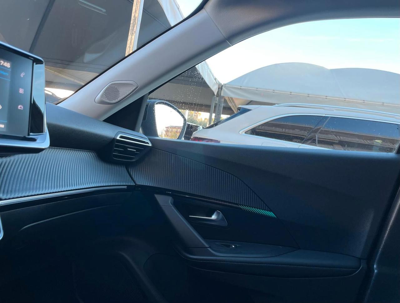 Peugeot 2008 BlueHDi 110 S&S Allure 2022