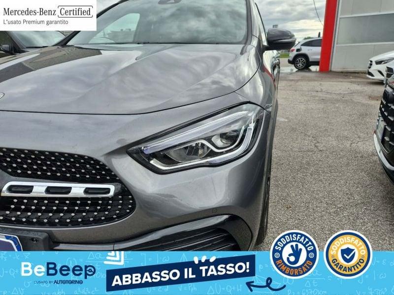Mercedes-Benz GLA 180 D PREMIUM AUTO