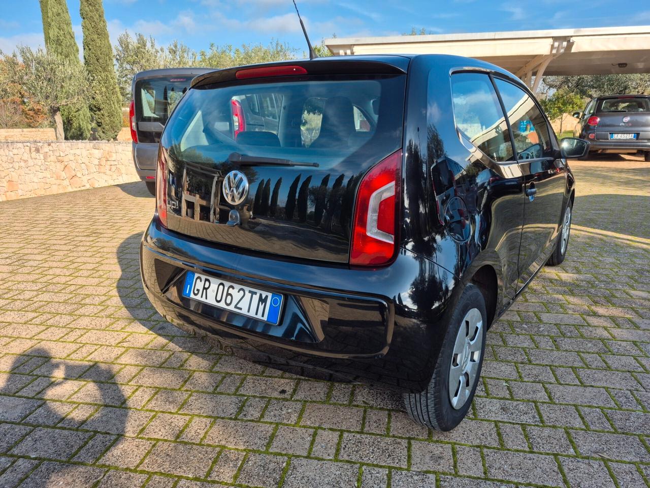 Volkswagen up! 1.0 75 CV 3p. take up!