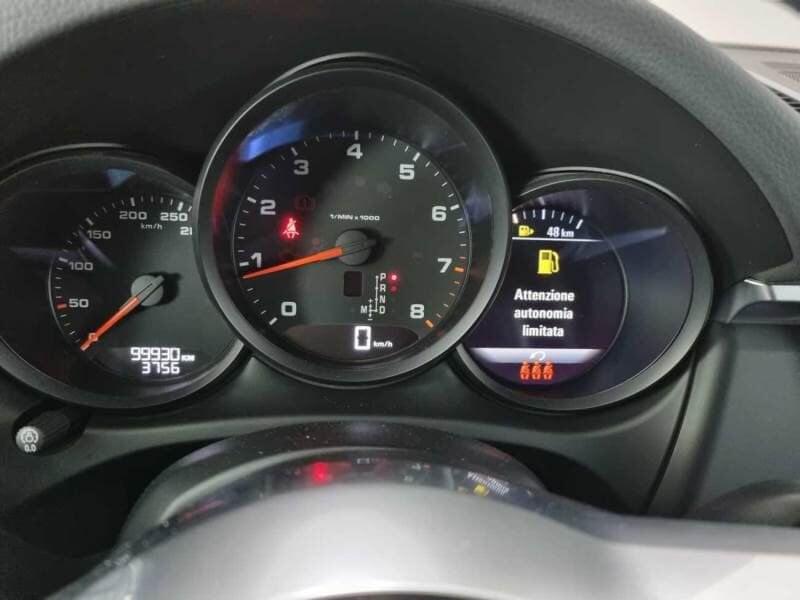 Porsche Macan 2.0