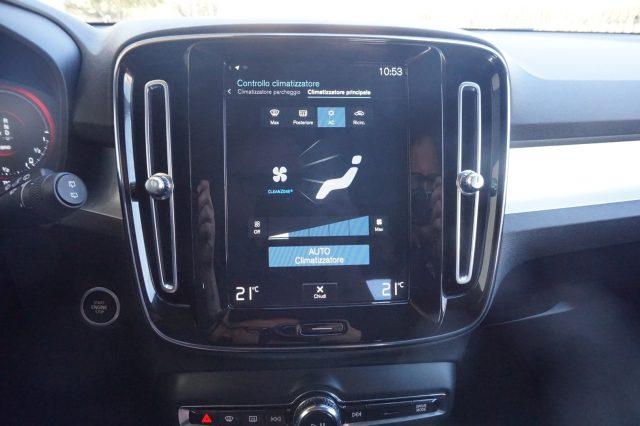 VOLVO XC40 T5 Recharge Plug-in Hybrid Inscription Expression