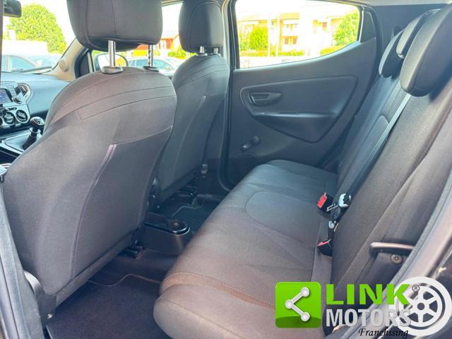LANCIA Ypsilon 1.2 69 CV 5 porte GPL Ecochic Black