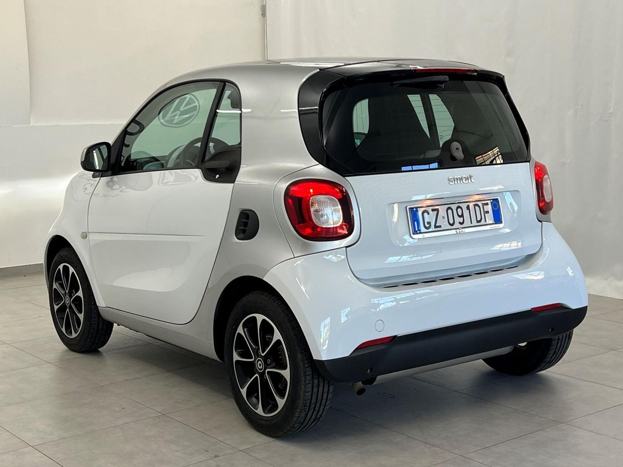 SMART Fortwo III 2015 Fortwo 1.0 Passion 71cv twinamic