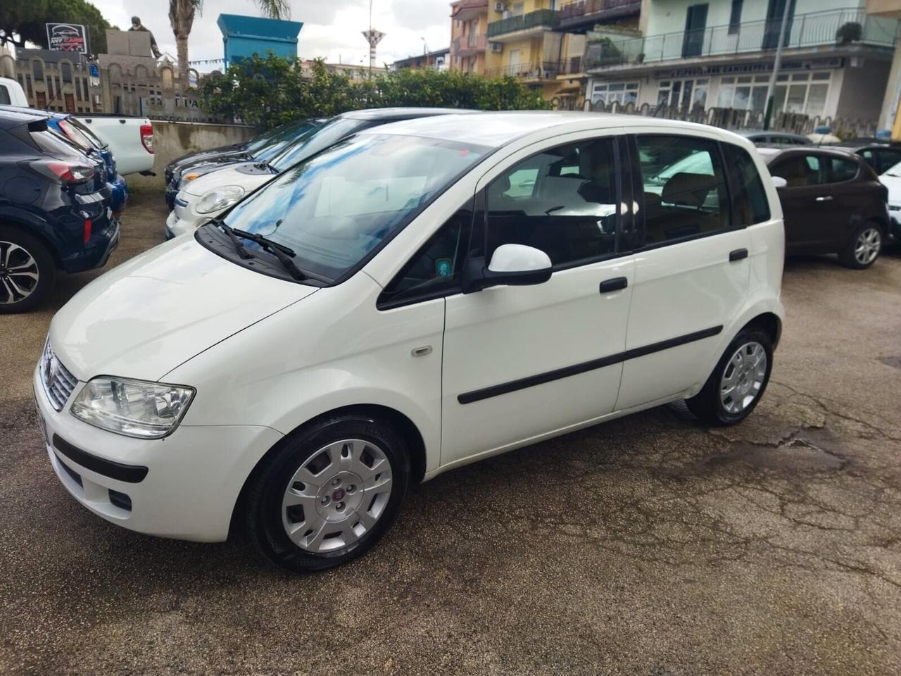 Fiat Idea 1.4 16V S&S Dynamic