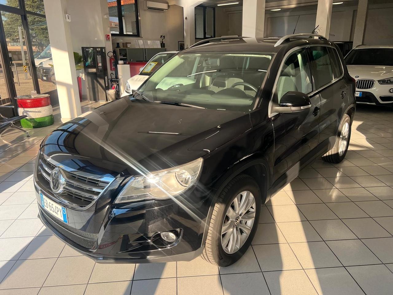 Volkswagen Tiguan 2.0 TDI DPF 4MOTION DSG Sport & Style