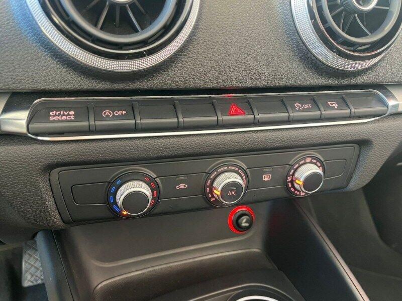 Audi A3 A3 Cabrio 1.6 TDI clean diesel Ambition