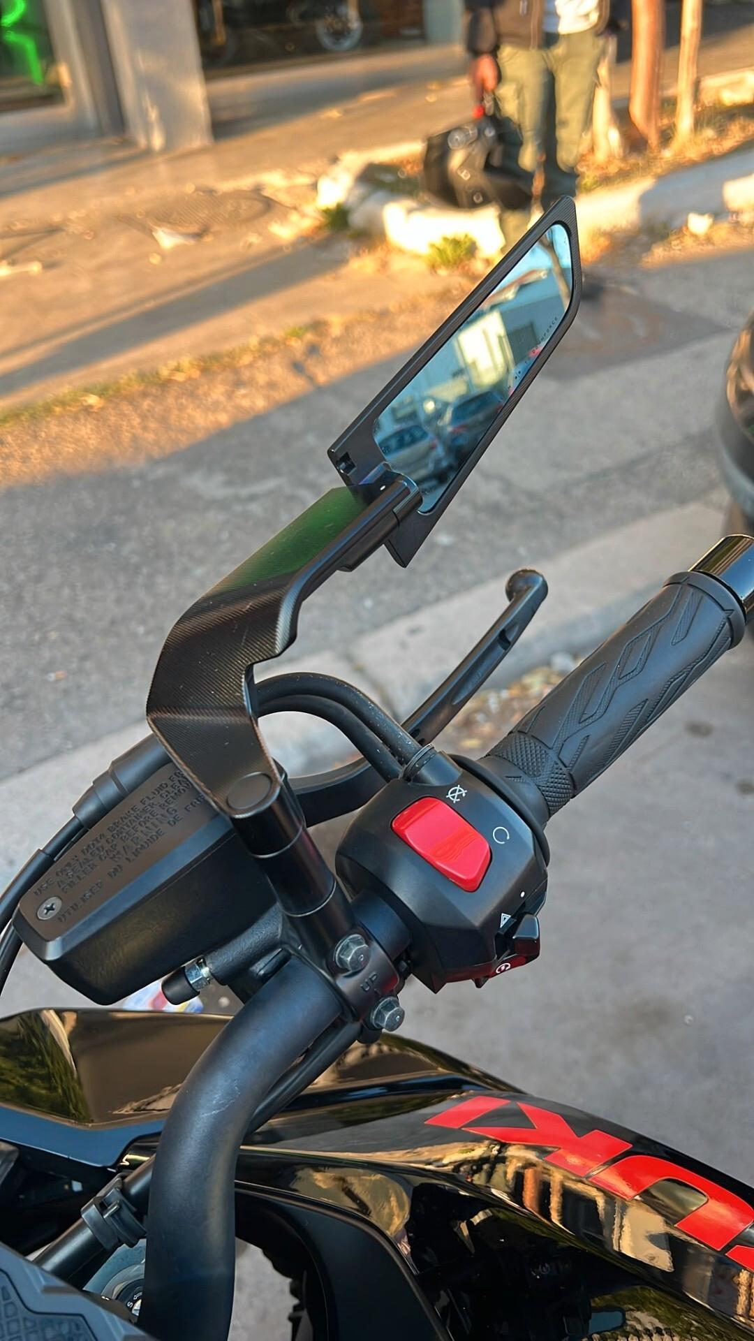 Suzuki GSX S 1000 Katana super accessoriata