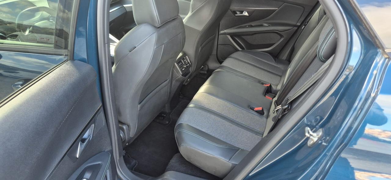 Peugeot 3008 BlueHDi 130cv EAT8-2021-Garanz2anni