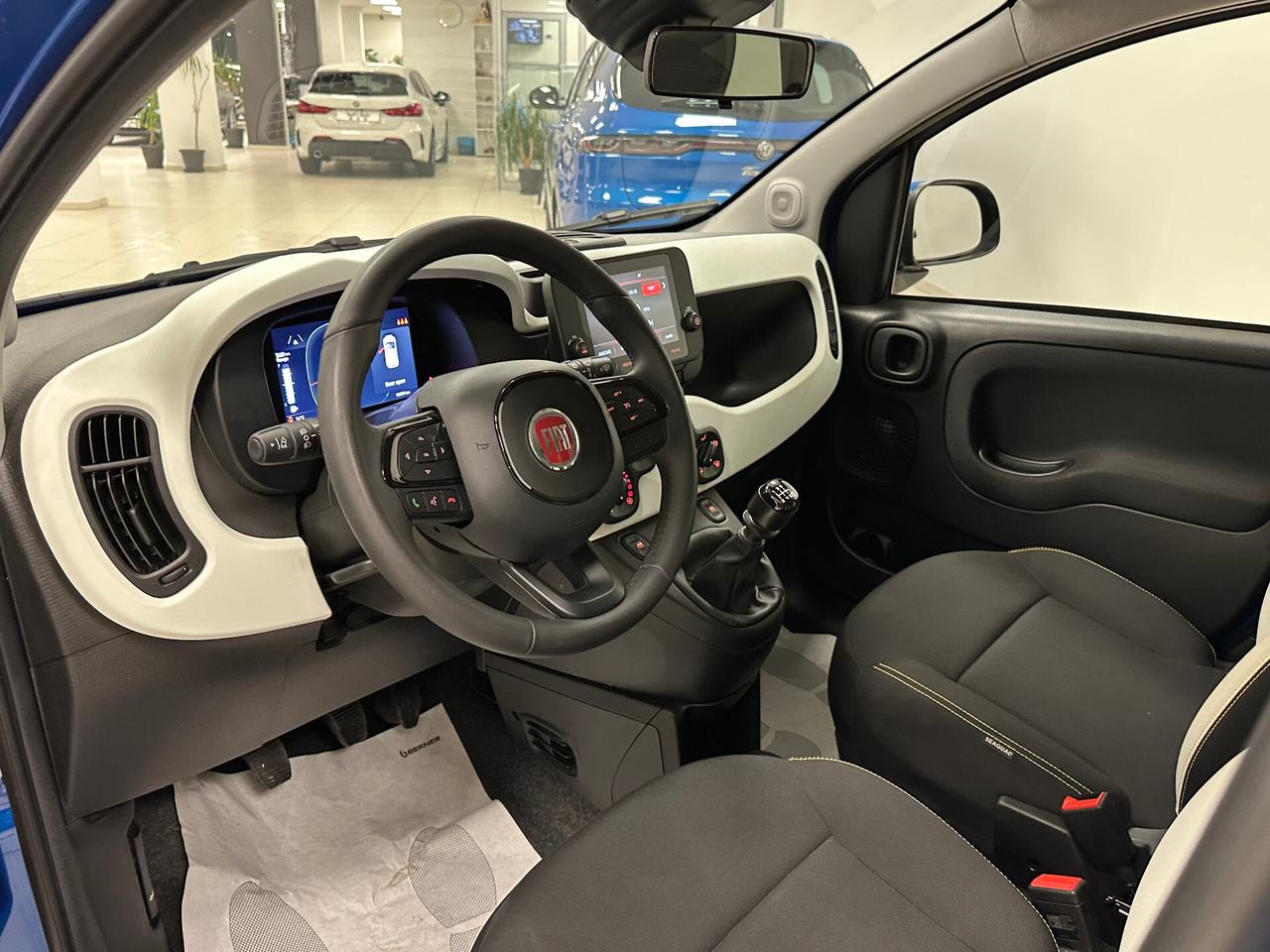 Fiat Panda 1.0 FireFly Hybrid Pandina 70 CV - 2025