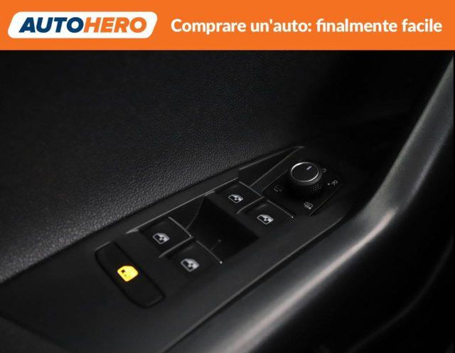 VOLKSWAGEN Taigo 1.0 TSI 110 CV DSG R-Line
