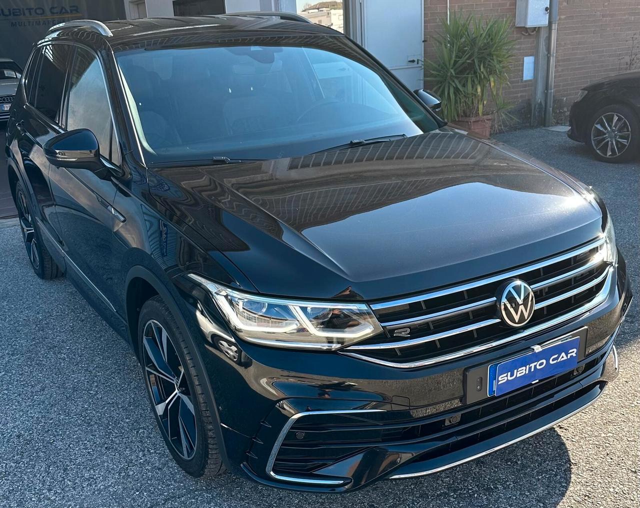 Volkswagen Tiguan Allspace 2.0 TDI SCR DSG 4MOTION R-Line 7POSTI 200CV