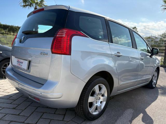PEUGEOT 5008 1.6 HDi 112CV Business *7 POSTI*