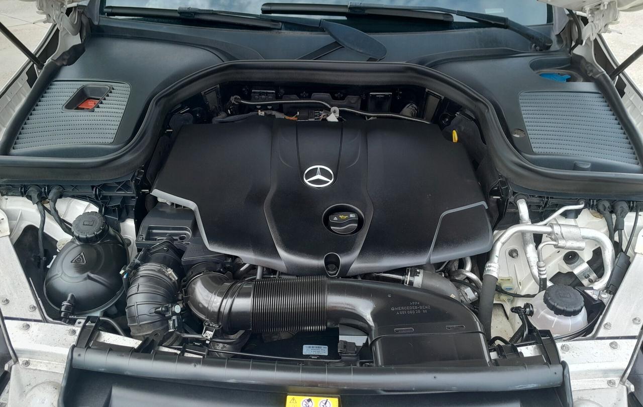 MERCEDES-BENZ GLC 220 D 4MATIC PREMIUM