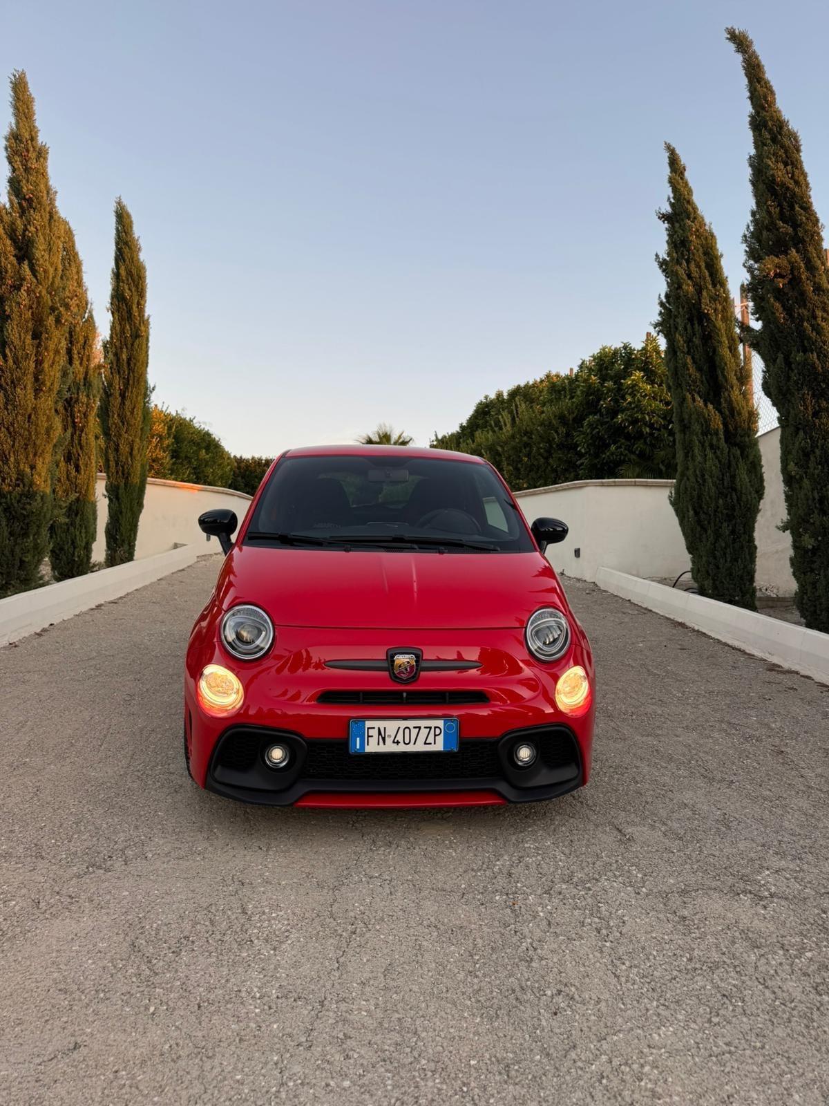 Abarth 595 1.4 Turbo T-Jet 180 CV Competizione