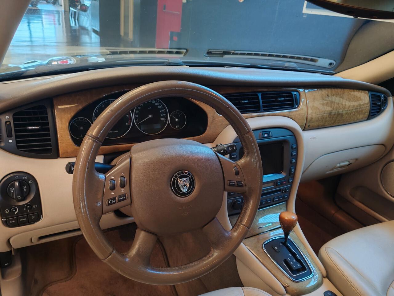 Jaguar X-Type 3.0 Executive Asi