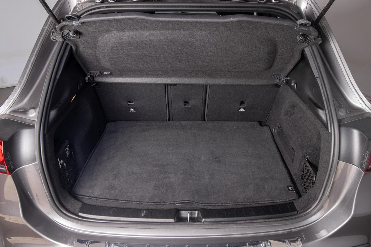 Mercedes-Benz GLA 180 Premium Amg Auto 136 Cv