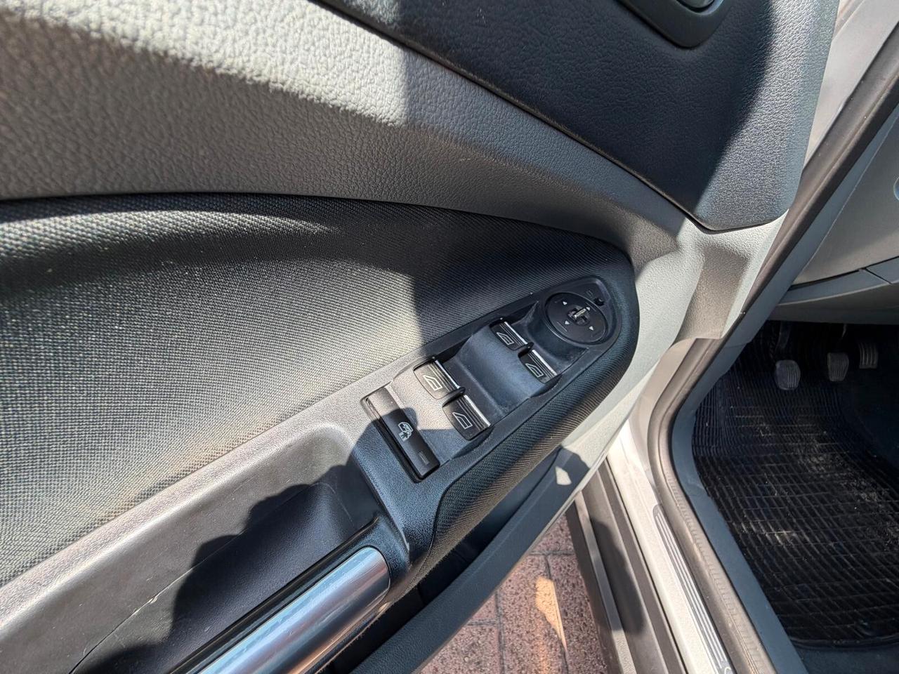 Ford C-Max 1.6 TDCi 110 CV Titanium DPF