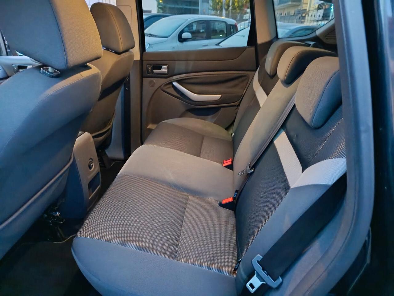 Ford Kuga 2.0 TDCi 163 CV 4WD Titanium DPF