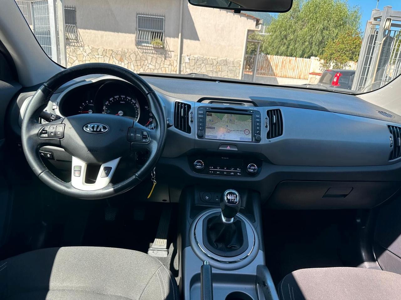 Kia Sportage 1.7 CRDI VGT 2WD high tech-2015