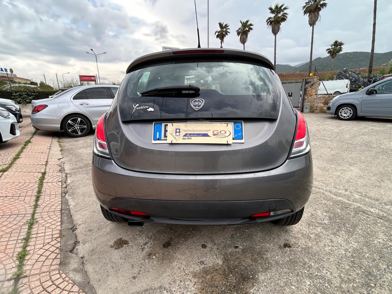 Lancia Ypsilon 1.3 MJT 16V 95 CV 5 porte S&S Elefantino